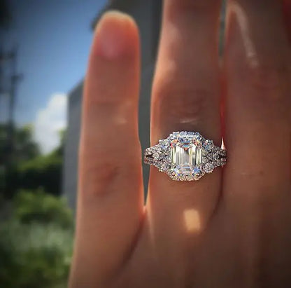 Princess Square Shaped Diamond Engagement Ring - Mystic Edge