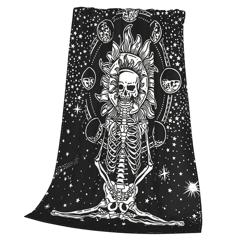 Skull Fleece Blanket - Cozy Throw