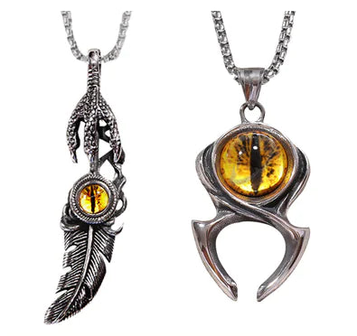 Vintage Feather Pendant Necklace for Hip Hop Style - Mystic Edge