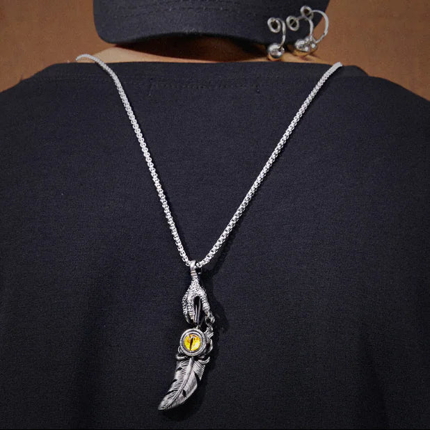 Vintage Feather Pendant Necklace for Hip Hop Style - Mystic Edge