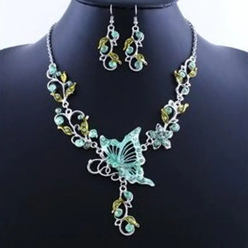 Butterfly Love Necklace Jewelry Set