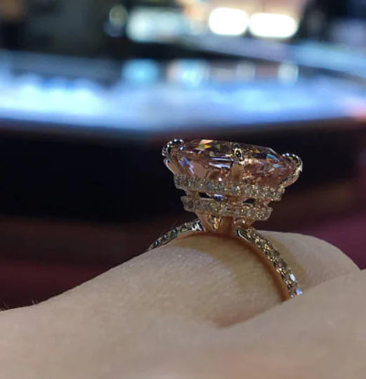 Rose Gold Zircon Ring - Stylish Jewelry Piece