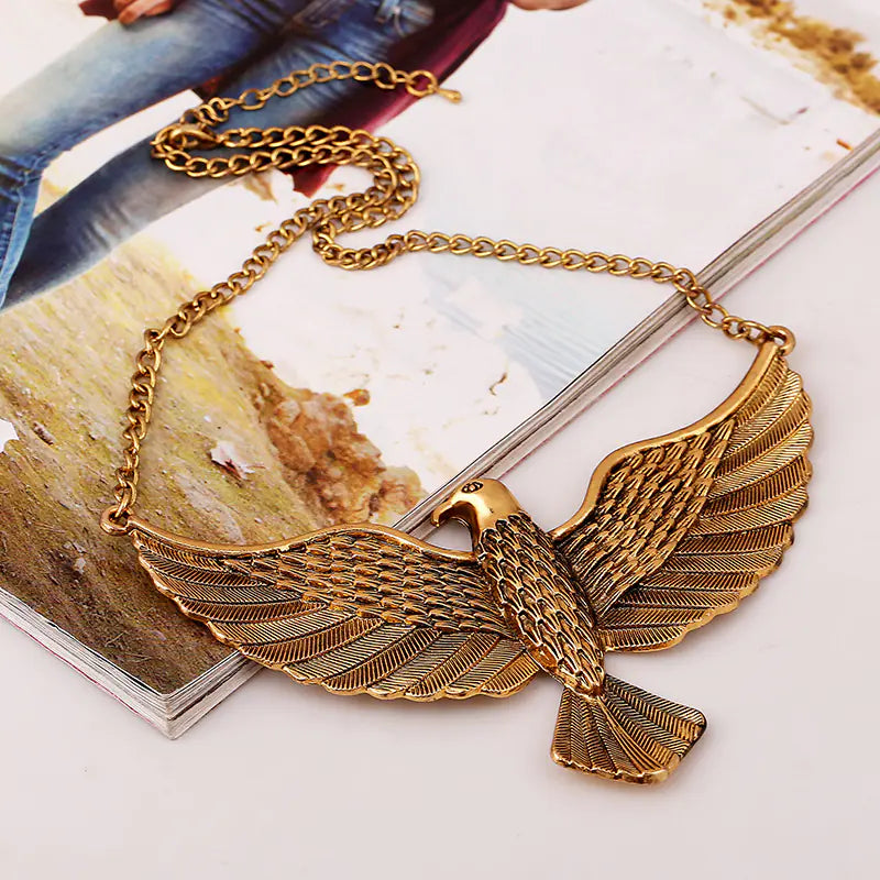 Fashion Necklace with Eagle Design - Retro Style Jewelry