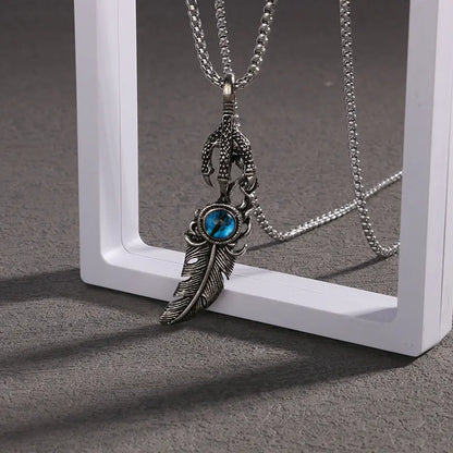 Vintage Feather Pendant Necklace for Hip Hop Style - Mystic Edge
